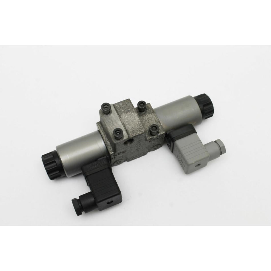 Genie Part # 07.0701.0209. 07.0701.0209GT - SOLENOID VALVE