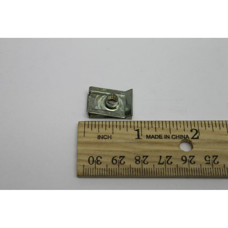 Genie Part # 09.0803.0572. 09.0803.0572GT - THREADED CLIP. M5