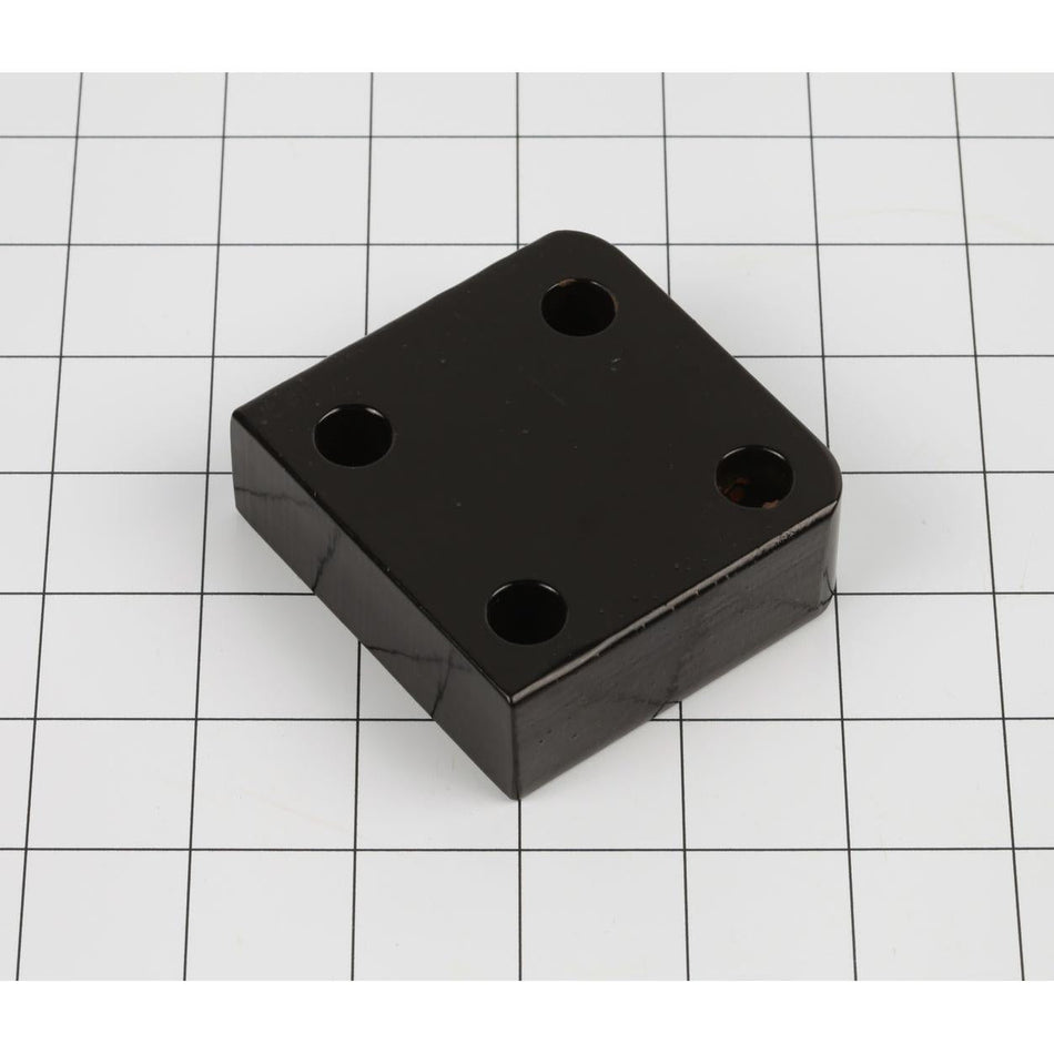 JLG Part # 1001097566 - MOUNT. SPACER