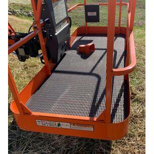 JLG Part # 1001274830 - INSTALL. FLOOR MAT. 36X72