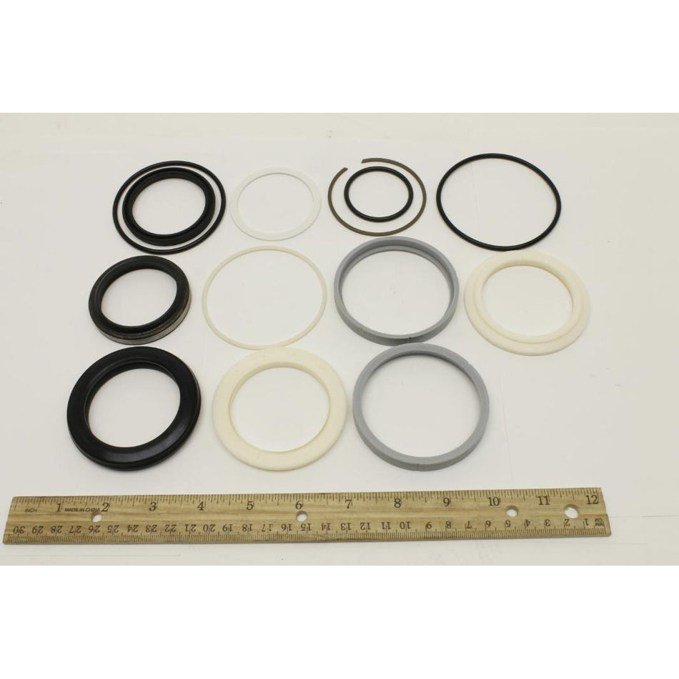 Genie Part # 104901. 104901GT - SEAL KIT.CYL.GS68 (104900)