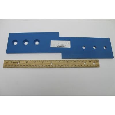 Genie Part # 107501. 107501GT - PLATE.WEARPAD MOUNT.LH