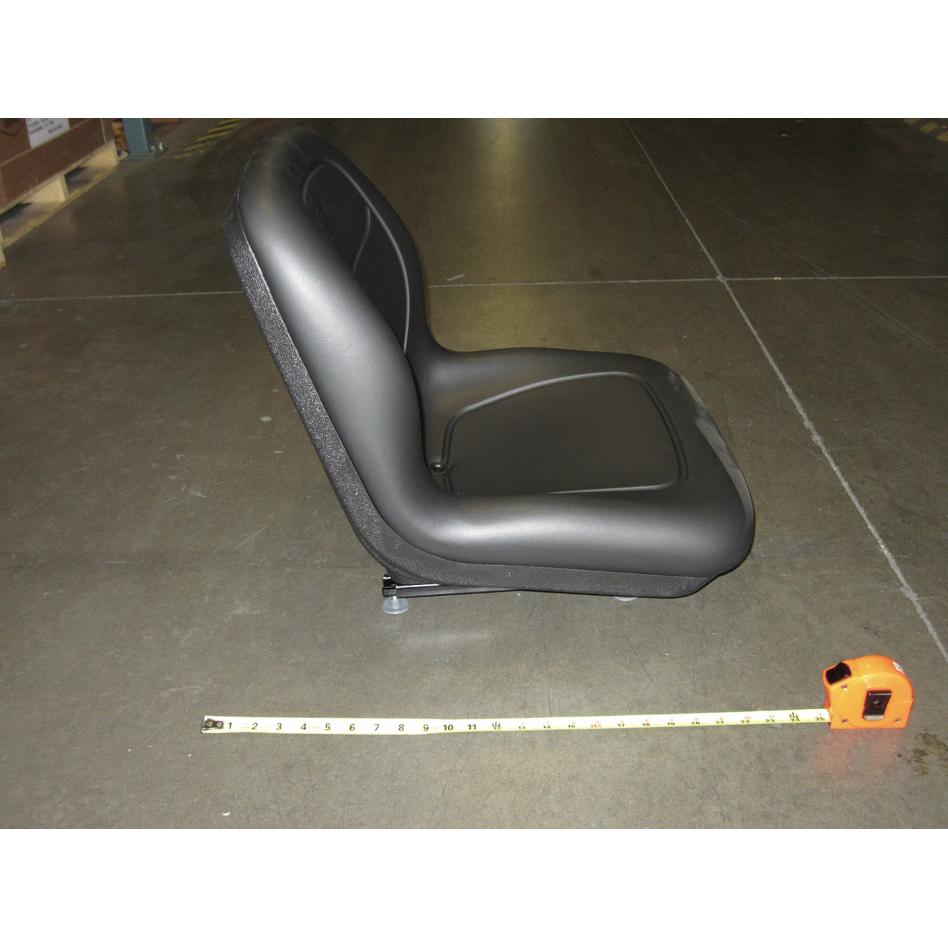 Genie Part # 123137. 123137GT - SEAT ASSY. STD