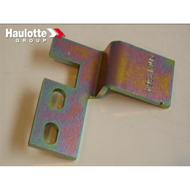 Haulotte Part # 129C173640 - COVER LOCK LUG