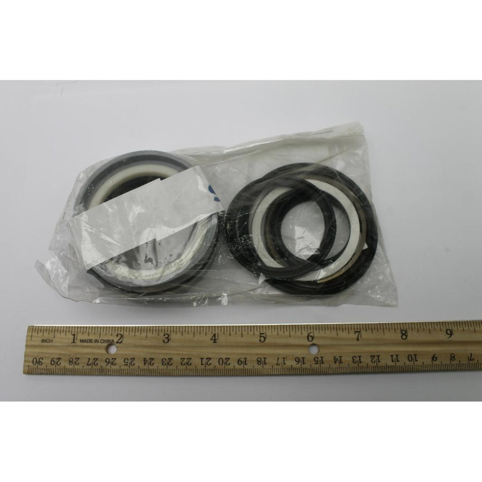 Genie Part # 226381. 226381GT - SEAL KIT. OUTRIGGER (131428)