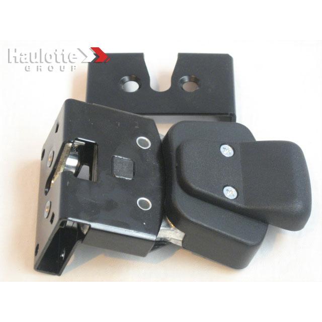 Haulotte Part # 2421905090 - CAB DOOR LOCK