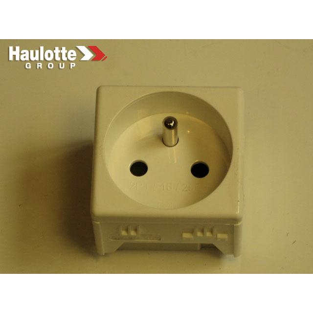 Haulotte Part # 2441605540 - 2P+E -10/16A SOCKET