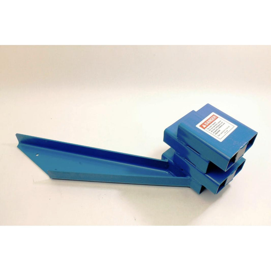Genie Part # 43069. 43069GT - WELDM.OUTRIG.STRG.BRKT.W/DECAL