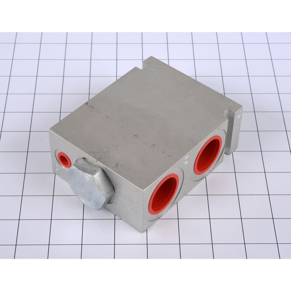 JLG Part # 4640937 - VALVE. (FLOW DIV/COMB)