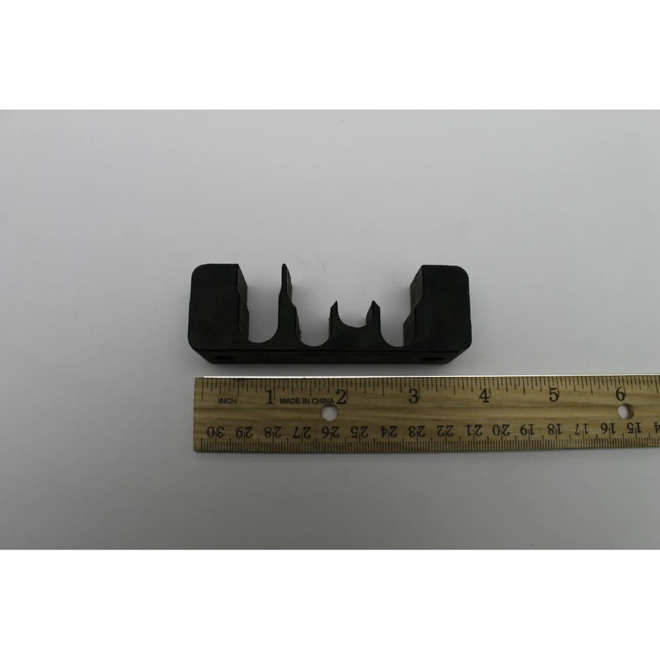 Genie Part # 824547. 824547GT - CLAMP. CABLES