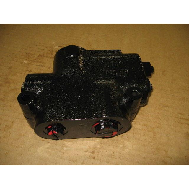 JLG Part # 8902226 - VALVE PRIORITY