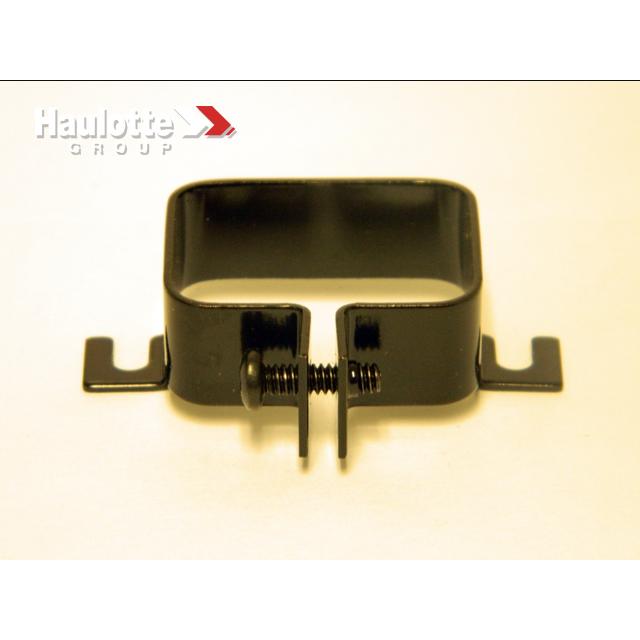 Haulotte Part # A-00186 - Lock-Connector-Nema Cordset