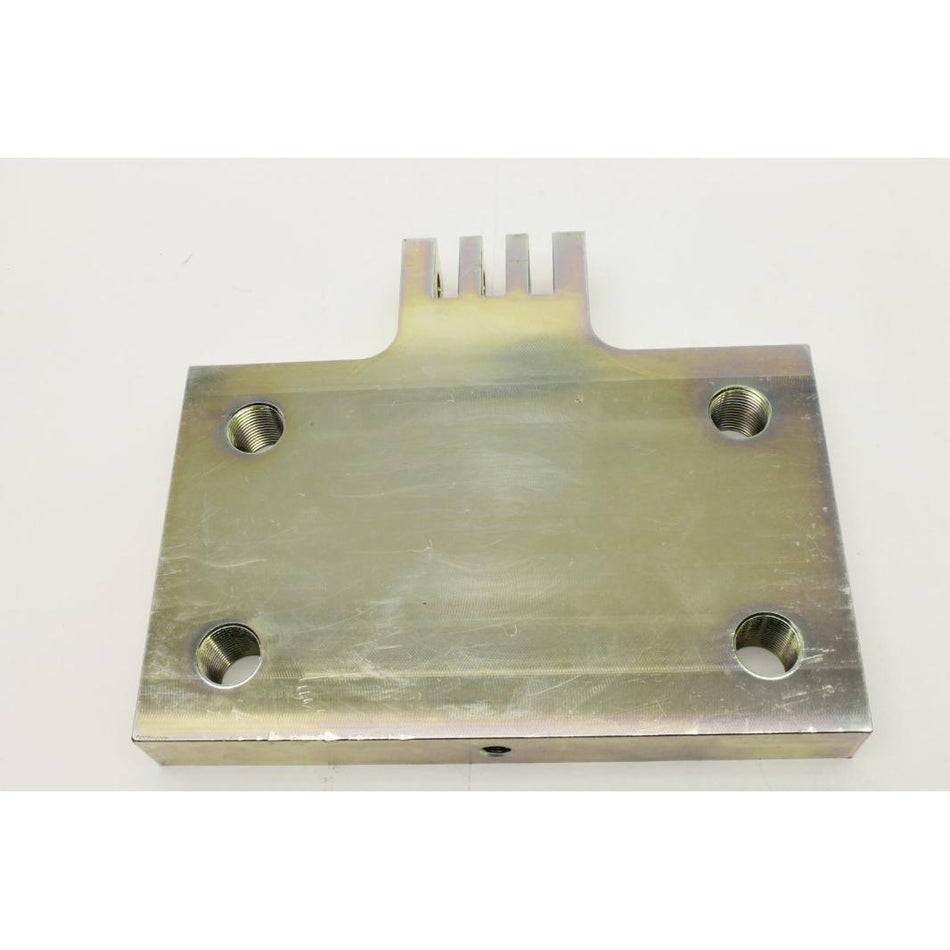 Genie Part # 130938. 130938GT - CHAIN ANCHOR. BOLT ON
